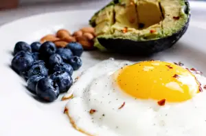 삶은계란 칼로리 효능 다이어트 🍳 - 🥚계란 섭취 삶은계란 칼로리 효능 다이어트
