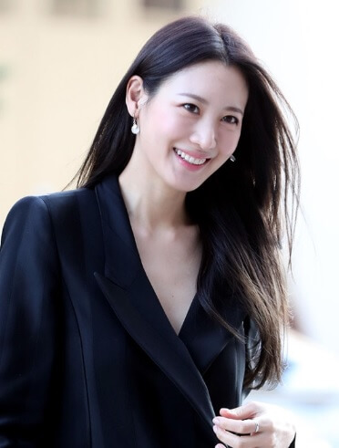 배우-수현