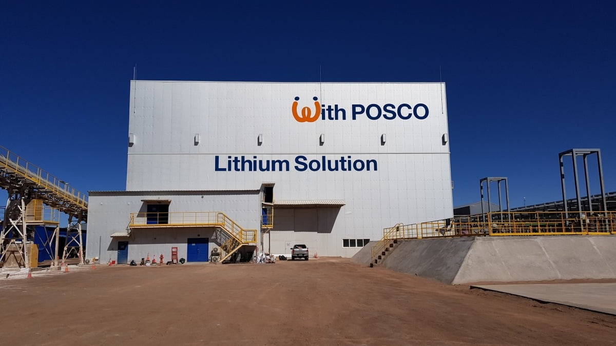 포스코홀딩스의 아르헨티나 리튬 염호 시범 공장.