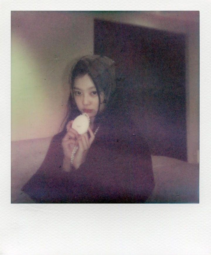 오늘자 제니 인스타 업뎃ㅋㅋㅋㅋㅋㅋ