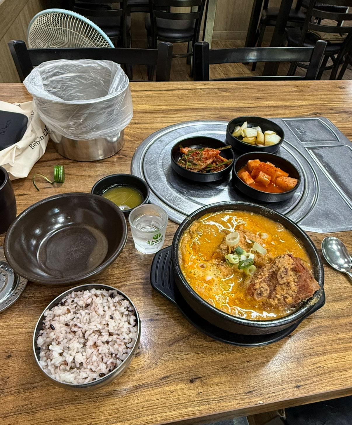 새벽감자탕 성내점 사진 3
