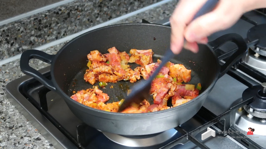 마파두부 황금레시피 한국인 입맛에 딱 맞는 마파두부 덮밥 소스 16 img
