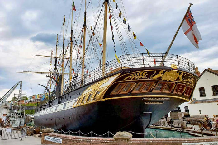 브리스톨 Bristol