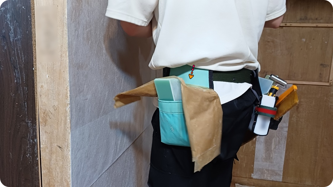 걸레주머니-위에-올려놓은-힘받이-또는-보수초배지