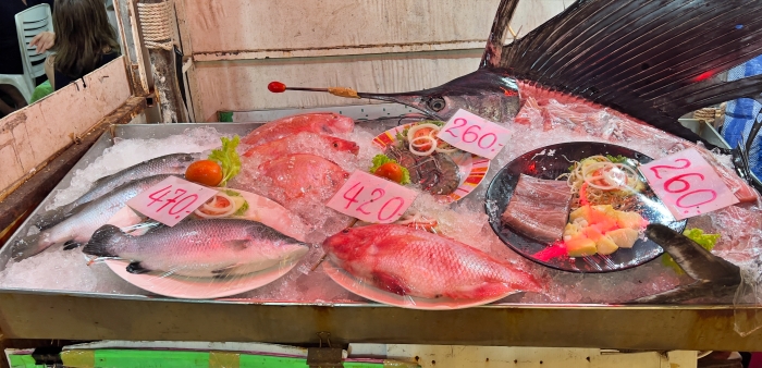 피피섬 해산물 식당 가격