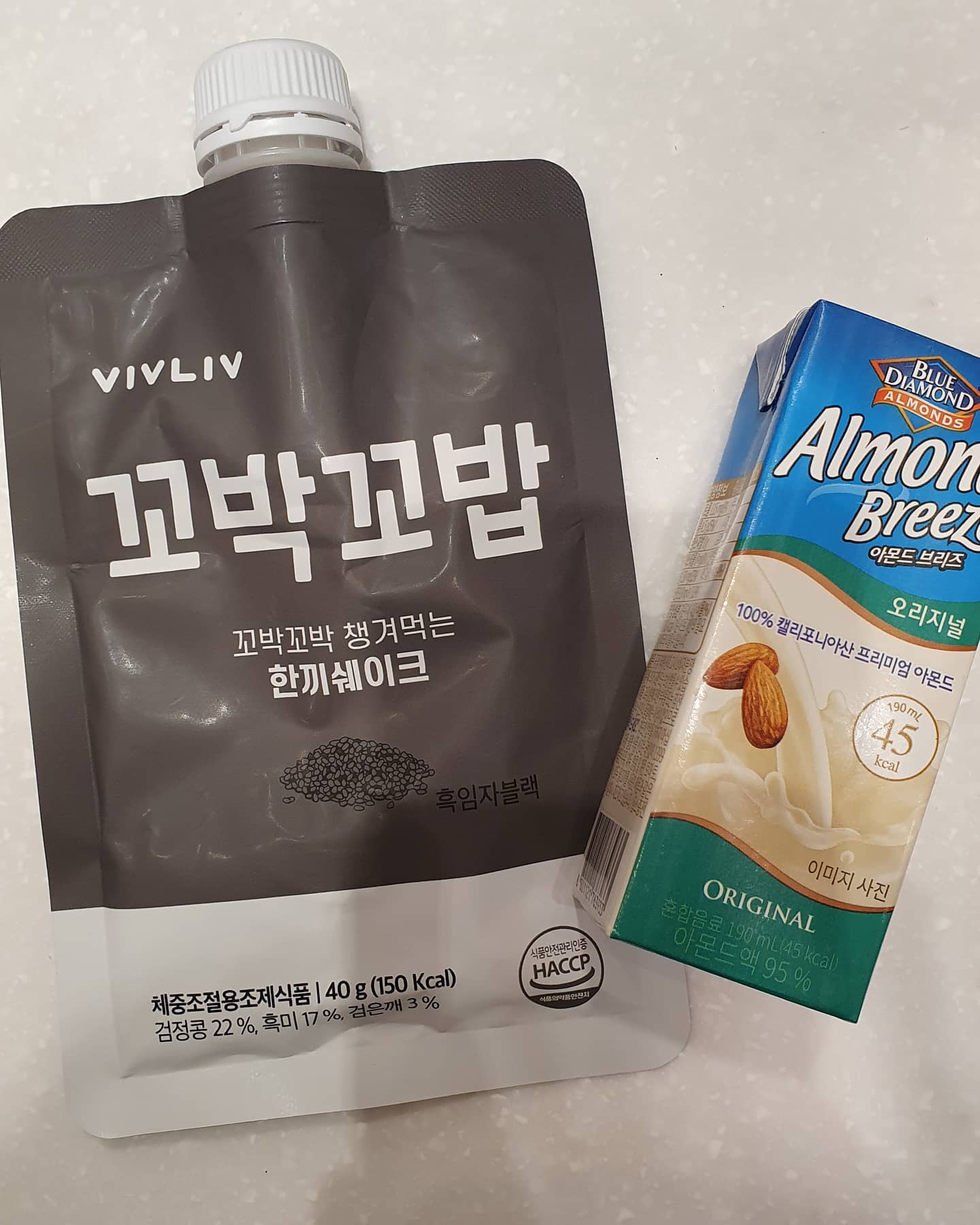  심으뜸님의 비브리브 꼬박꼬밥 흑임자 블랙 솔직후기 (너무 비싸서 재구매 의사는 없음...)