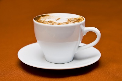 커피 대 차: 건강에 더 좋은 것은 무엇입니까?