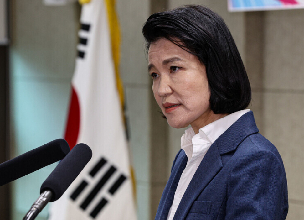 법원의 MBC 방문진 이사 임명 제동 : 방송 장악 시도의 실패인가?