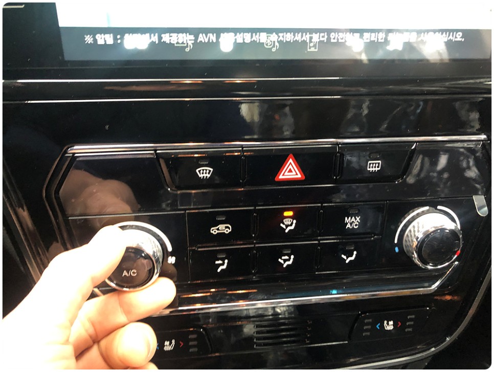 티볼리 에어 가솔린 연비 티볼리에어 1.5가솔린 화이트 23