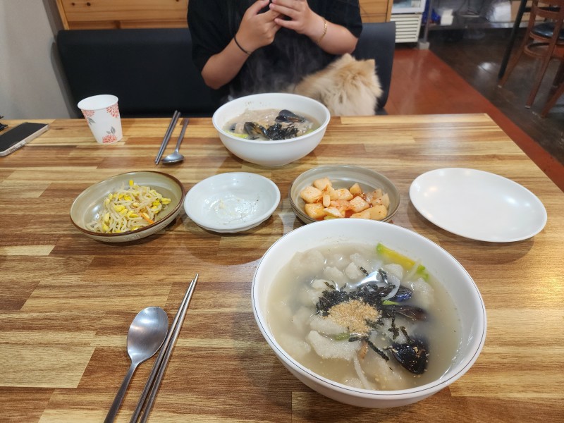 생감자옹심이칼국수 이미지