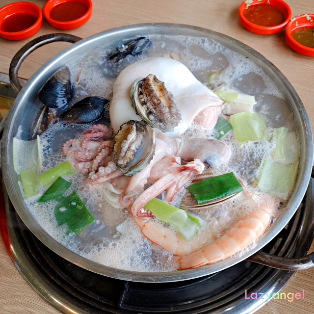  일산 덕이동 맛집 박승광 최강 해물손칼국수 - 국물 예술 !
