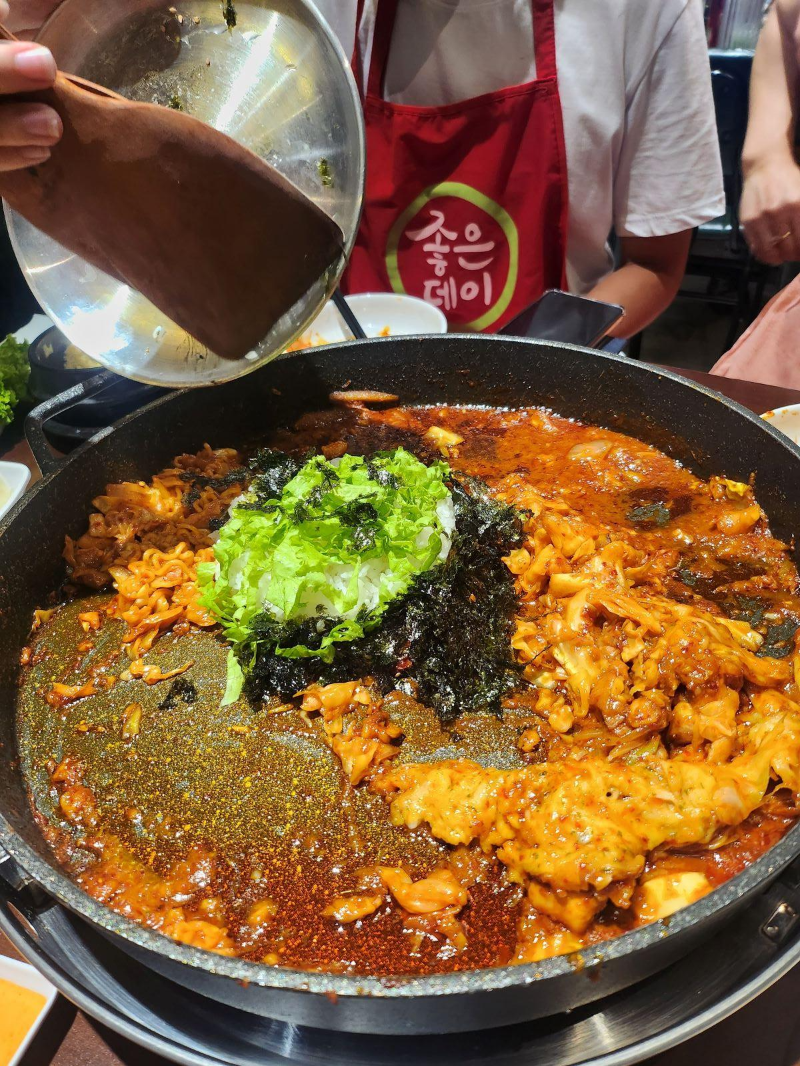 호치민맛집-타오디엔 한식_닭갈비_신사닭_볶음밥