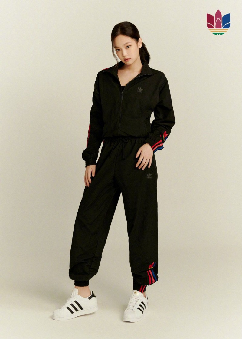  제니 지수 블랙핑크 아디다스 adidas
