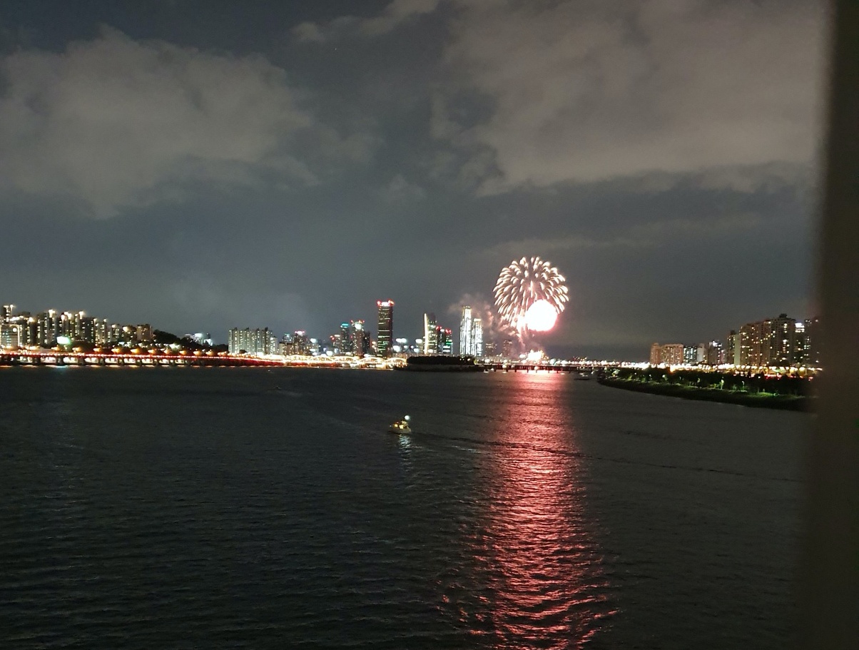  한화불꽃축제 이촌한강공원