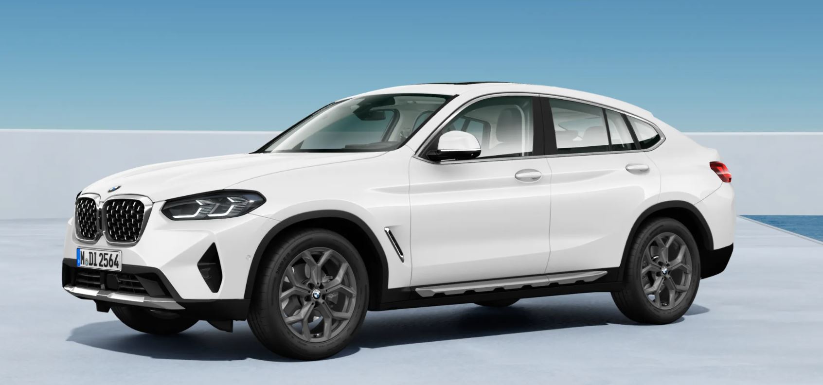 BMW X4 xDrive 20i 알파인 화이트 익스테리어