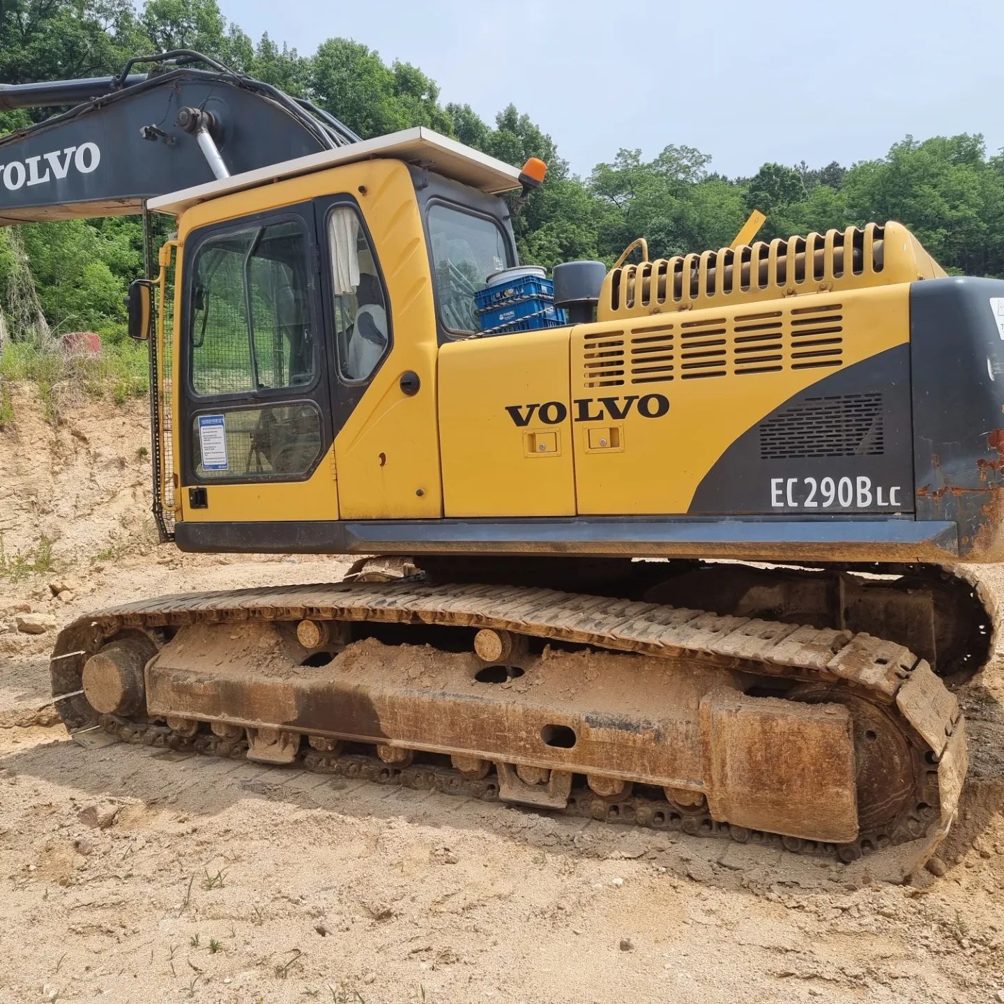  볼보 VOLVO EC290B 모델 2003년식 2700만원 판매합니다