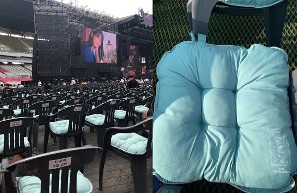  아이유 엄마 직업 화제 매 콘서트 때마다 전석 방석 깔아주시는 플렉스 보여주는 통크신 분 / 아이유 제이에스티나 화보.jpg / 아이유 콘서트 실시간 인파