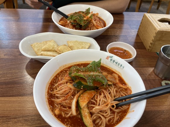 망향비빔국수