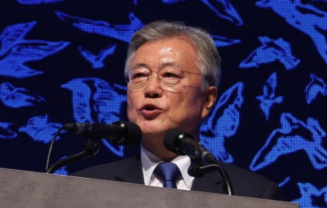 문재인 전 대통령 기소 정치권 반응5