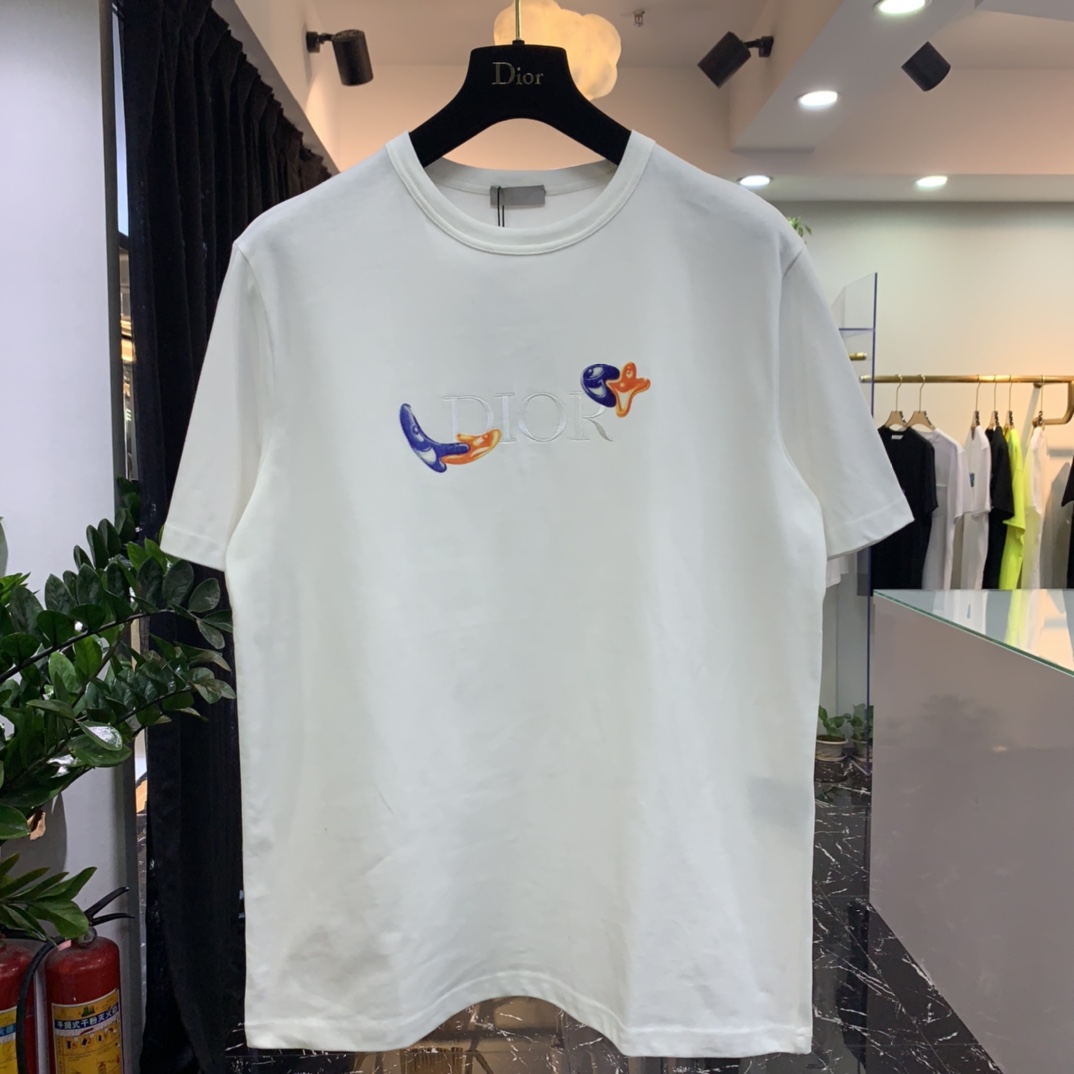  [DIOR x KENNY SCHARF] 디올 X 케니 샤프 반팔 티셔츠 193J685D0554_C986
