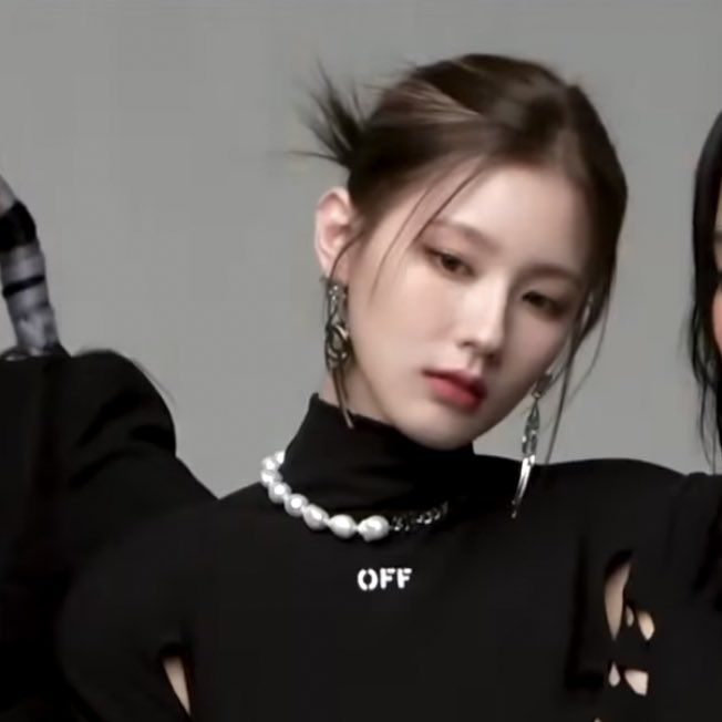 여자아이들 미연 나이 키 프로필 이상형 몸매 성형 과사 MBTI 성격 콧대