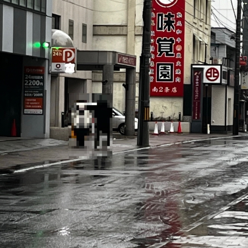 비가 오는 삿포로 시내 