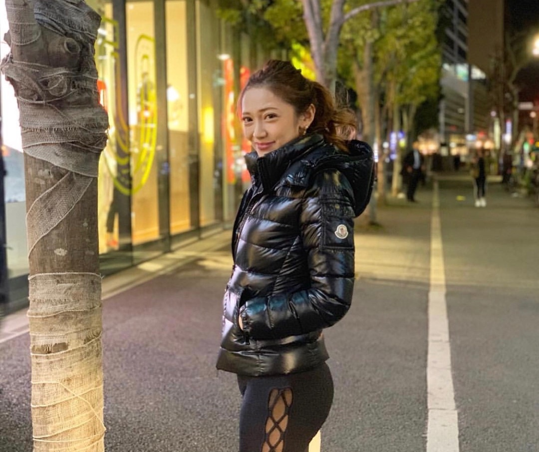  [MONCLER] 몽클레어 바디 BADY 쇼트 다운 패딩 자켓 G20931A5240068950