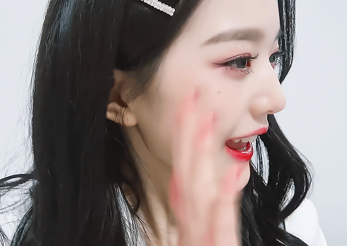  아이즈원 장원영 에너지캠 미모 얼굴 클로즈업 움짤 gif