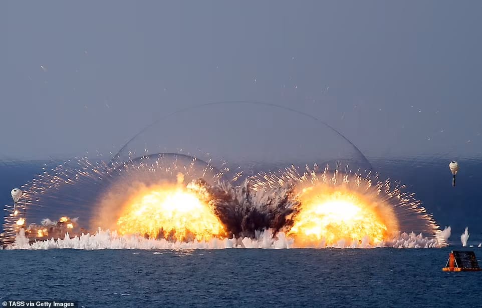 러시아군이 사용한다는 진공폭탄은 어떤 것인가 VIDEO: What IS a 'vacuum bomb'? Taking a look at how vacuum bombs are used amid Russia attacks 