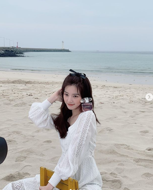  배우 이유비 감우성 열애설 및 악플 논란