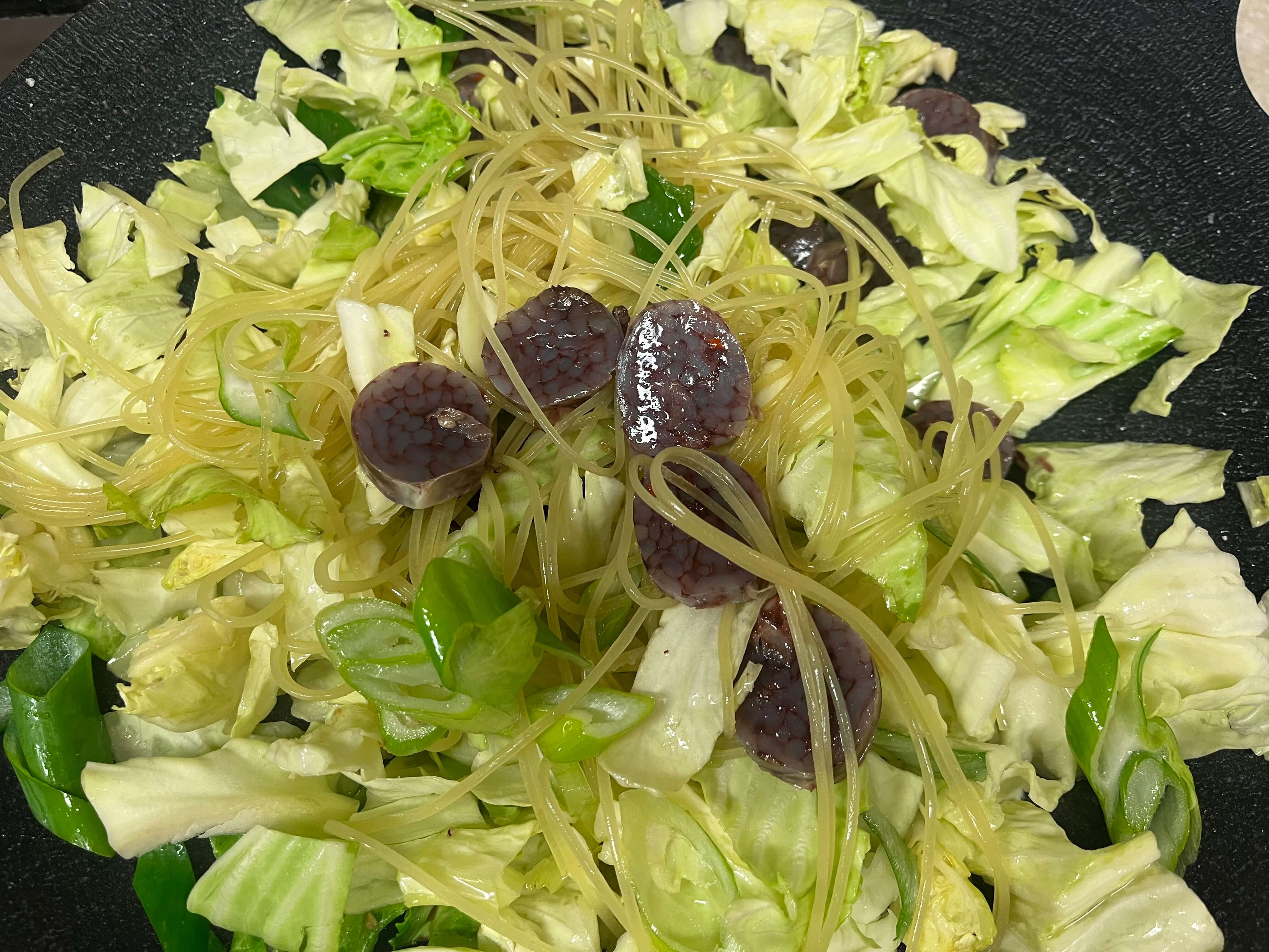 백순대볶음만들기_레시피_백순대볶음_야채다듬어_넣기