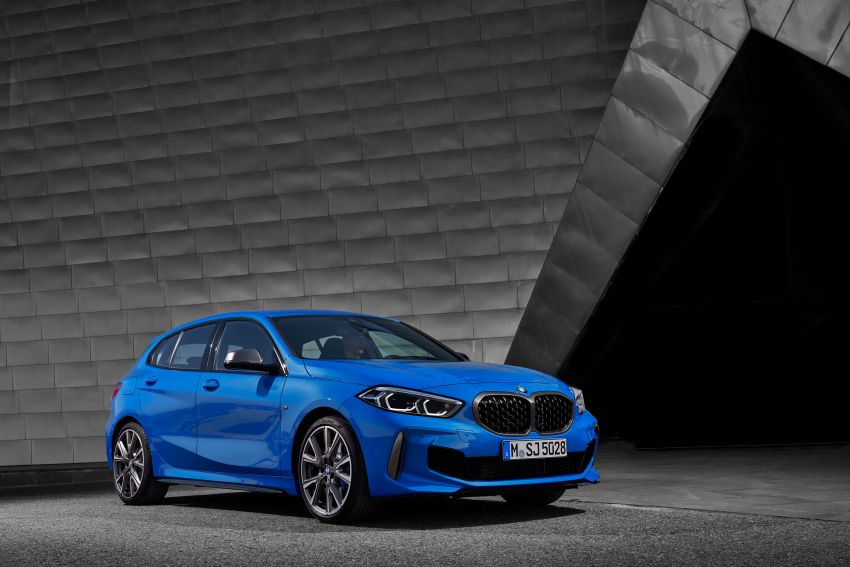 BMW 118d 출시 변경점 및 옵션과 가격 구성 신형 BMW 1시리즈