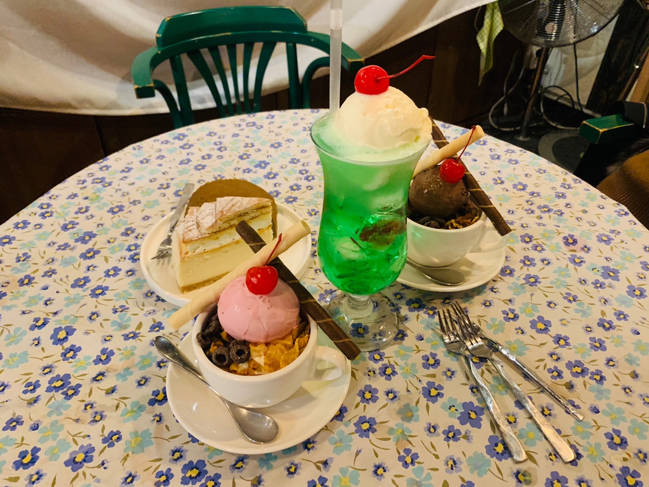  <동인천 카페>일본에 여행 온 느낌 가득한 파르페&멜론소다 맛집 "코히 별장"