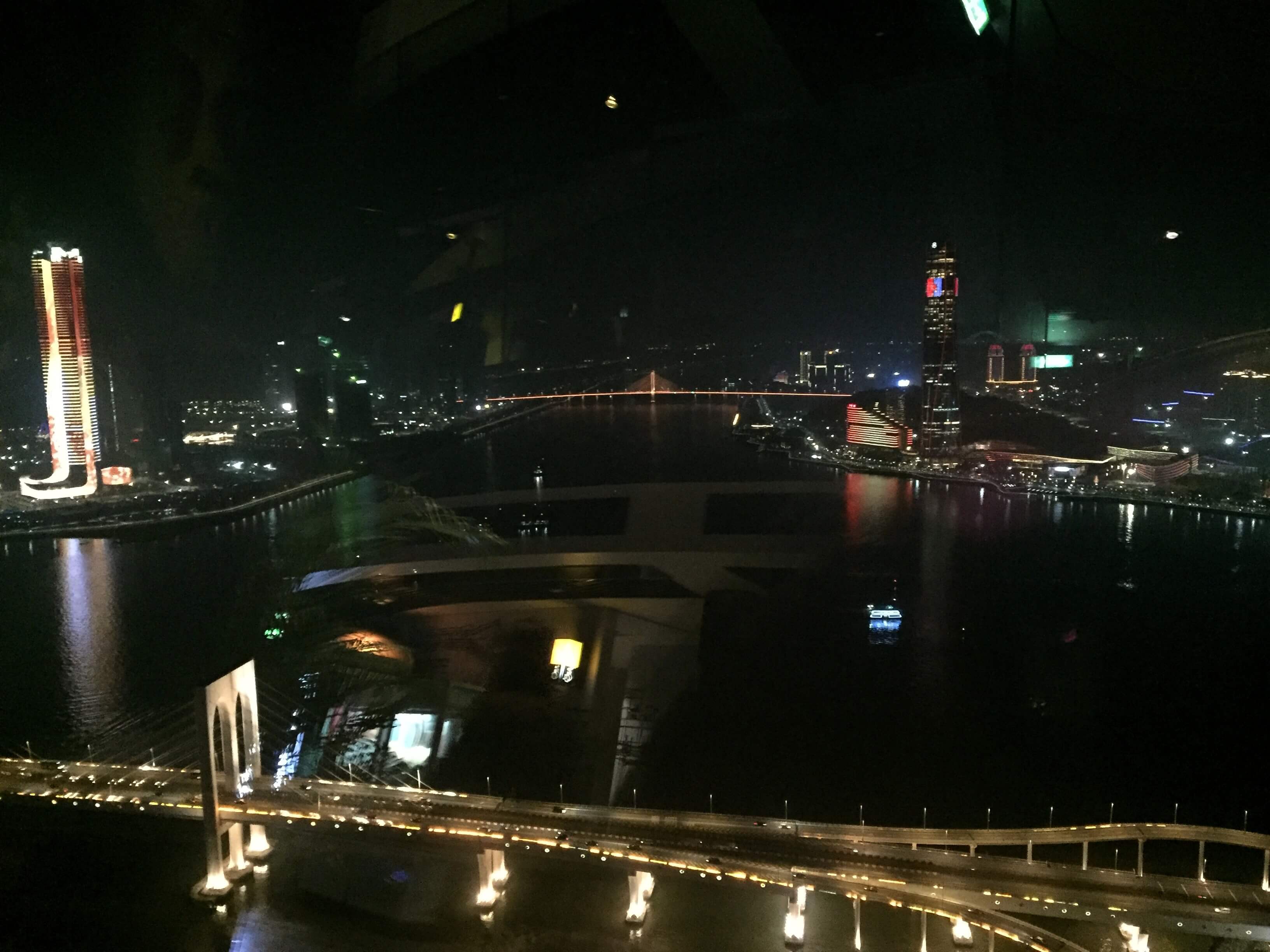 타워