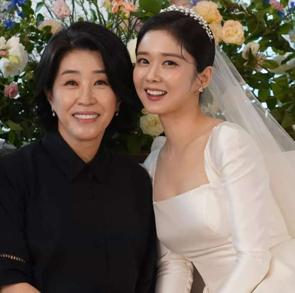 김미경 배우 나이 프로필 인스타 결혼 남편 출연작 과거 리즈 드라마 영화