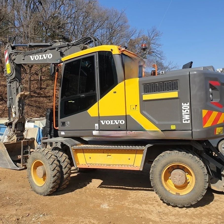  굴삭기 볼보 VOLVO EW150E모델 2021년식