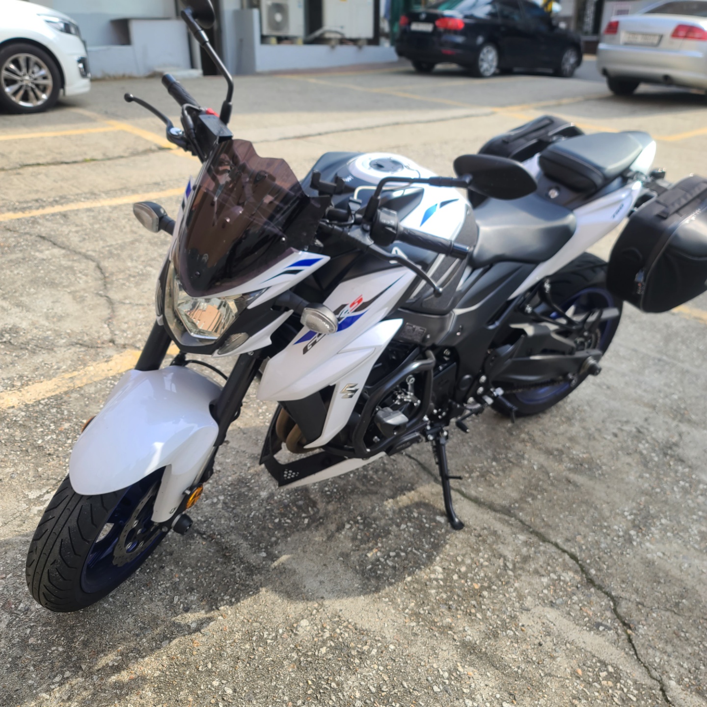  스즈키 GSX-S750 스칠반 오토바이 실물영접 진짜 멋있습니다.