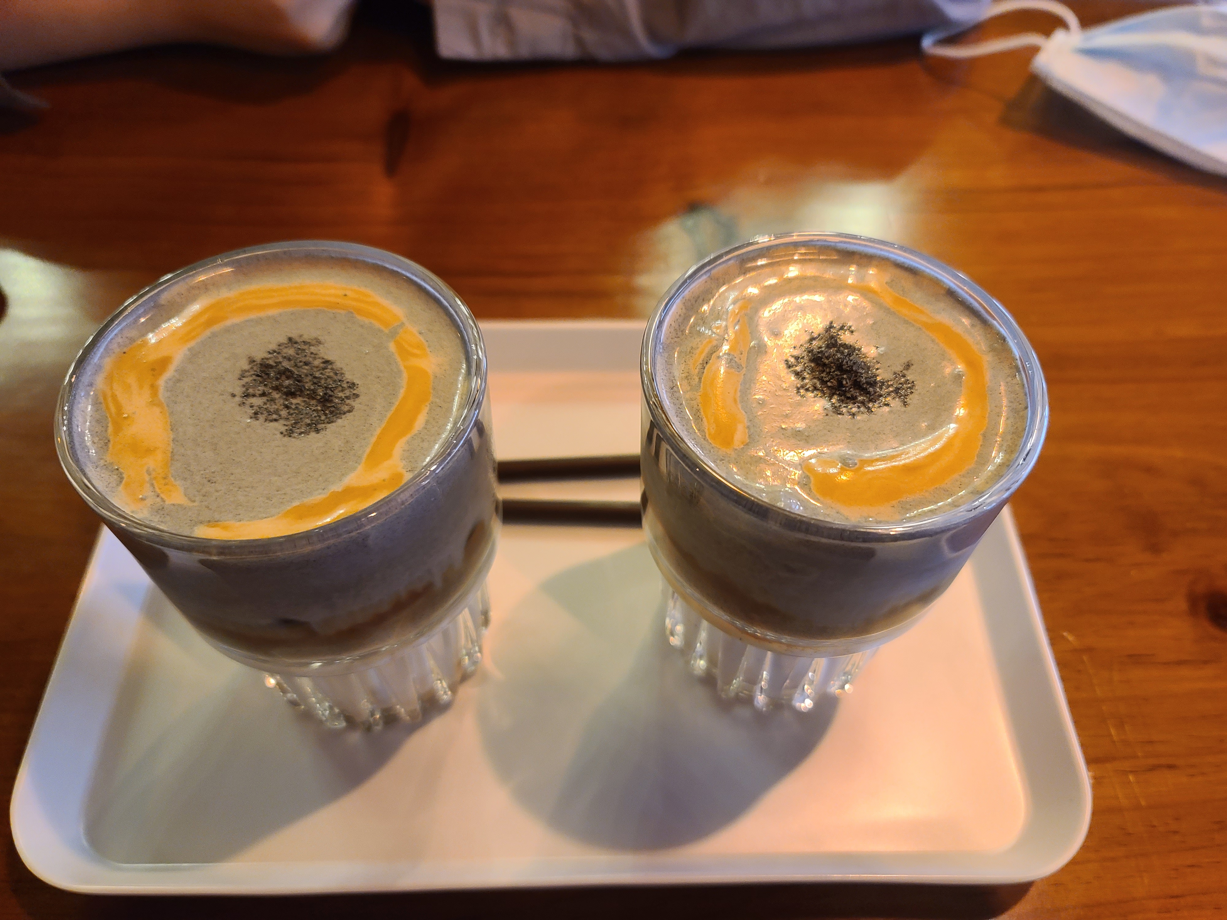  삼척 카페흑임자라떼가 맛있는 한옥카페 구공리