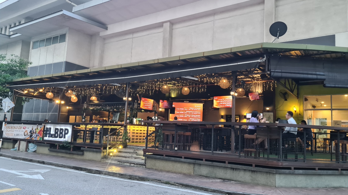  말레이시아 골프 맛집 더클럽 맞은편 #TheBBP 펍
