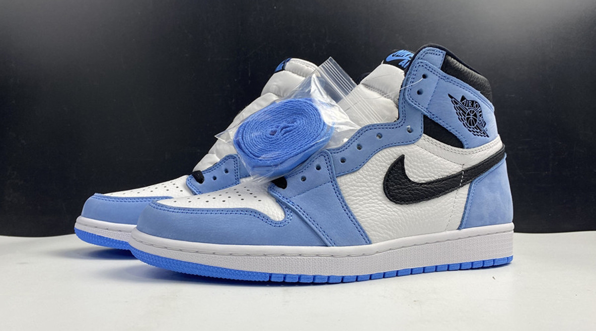  [NIKE] 나이키 에어조던1 레트로 하이 OG 유니버시티 블루 555088-134