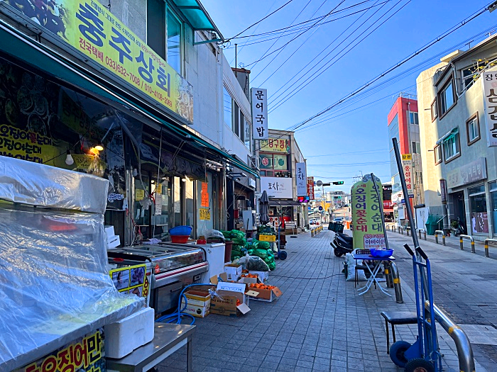 가게 거리 풍경