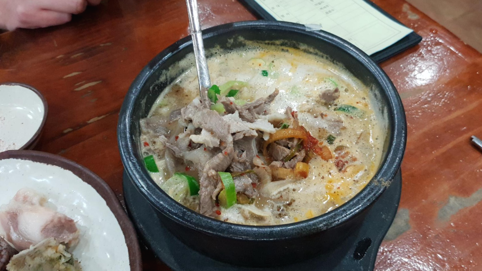  20년째 방문중인 명인이 만들어주는 가락시장 순대국, 함경도 찹쌀순대