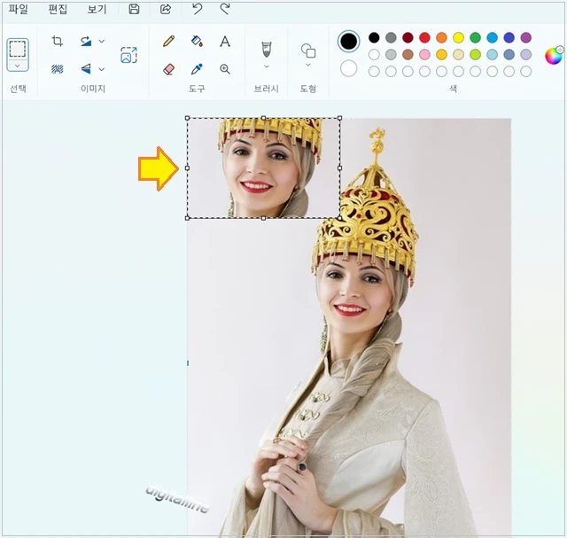 선택한 범위를 복사하고 붙여넣기합니다.