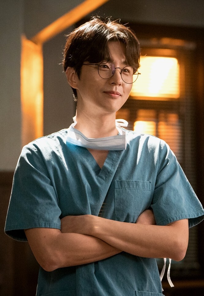 신동욱 배우 나이 프로필 키 화보 인스타 드라마 영화 과거 리즈 안경 결혼