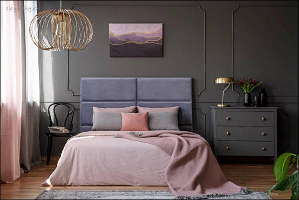 회색벽에-보라색-침대로꾸민-침실