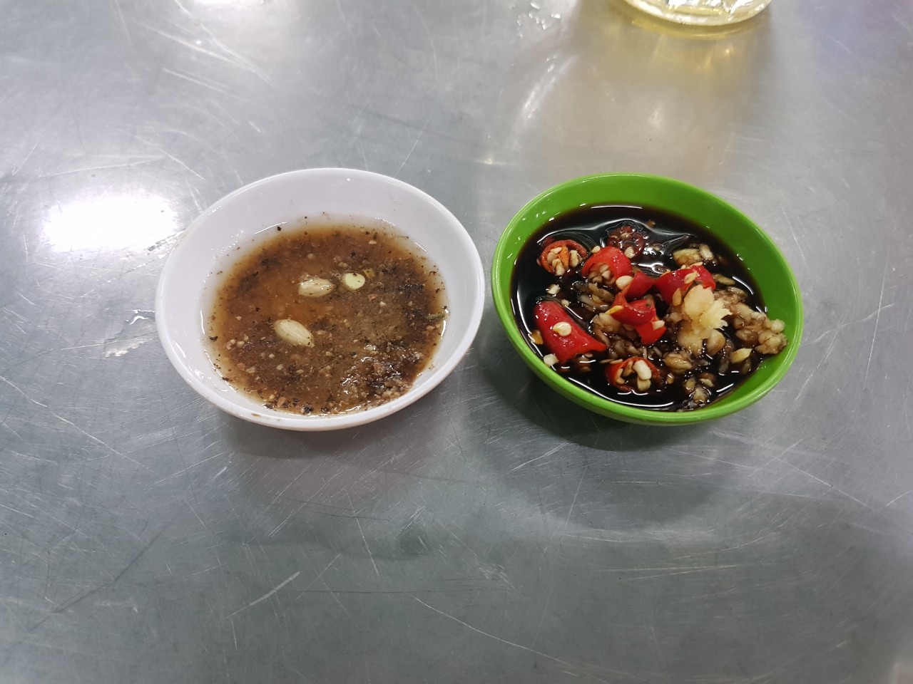 동나이 롱탄 로컬 맛집 LAU CUA TUAN - 양념