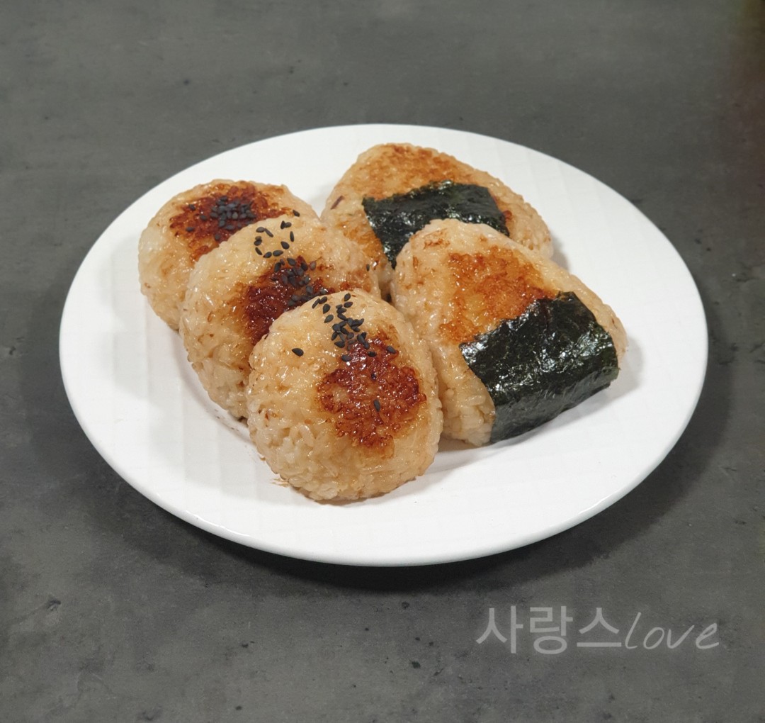  구운 삼각김밥 구운 주먹밥 만들기 땡초참치마요 주먹밥