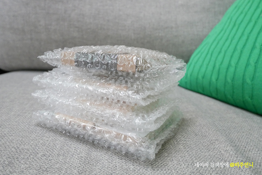 인테리어 잡화에도 딱인 해바라기 그림 돈 들어가는 액자 7