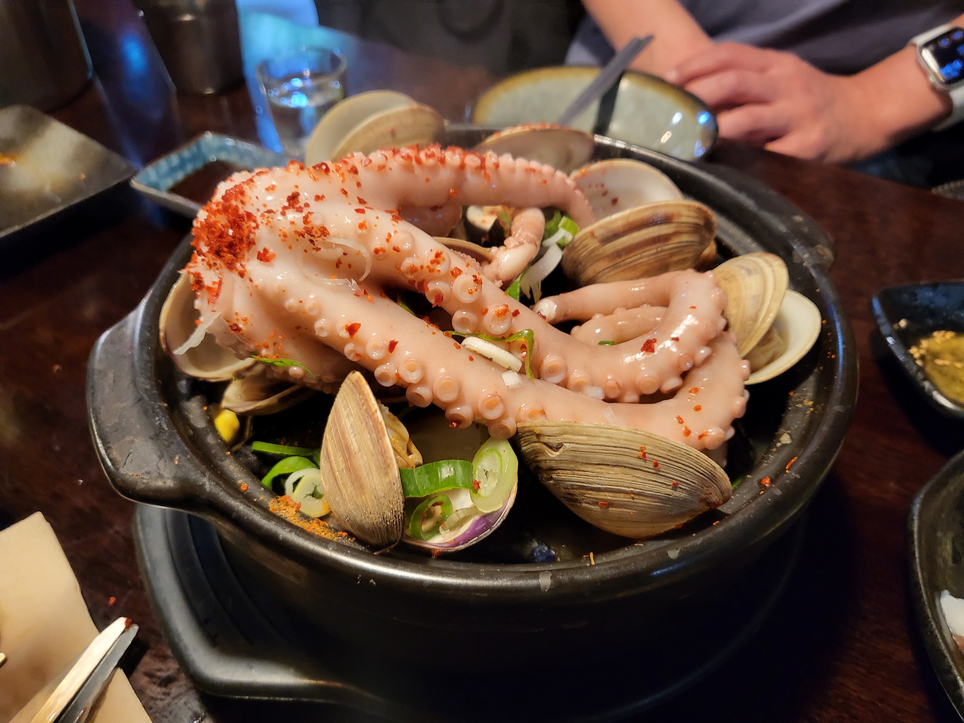 명동뚝배기 이미지