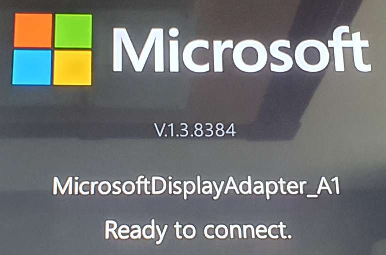 MicrosoftDisplayAdapter 연결 중 메시지